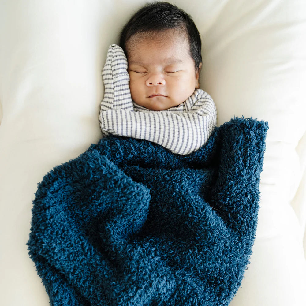 Tots & Mom Soft Comfort Mini Blanket