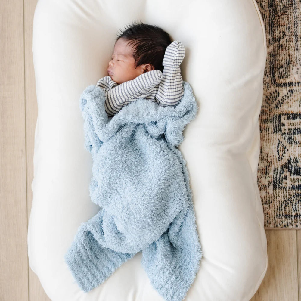 Tots & Mom Soft Comfort Mini Blanket
